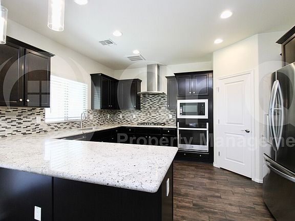 2nd image of 2315 E Runaway Bay Pl