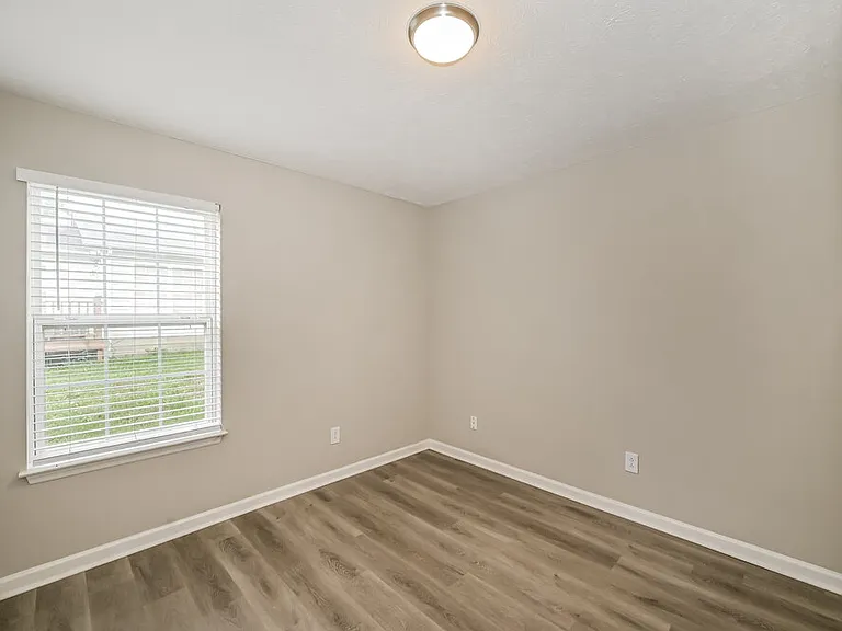 416 Lake Forest Dr — Photo 14