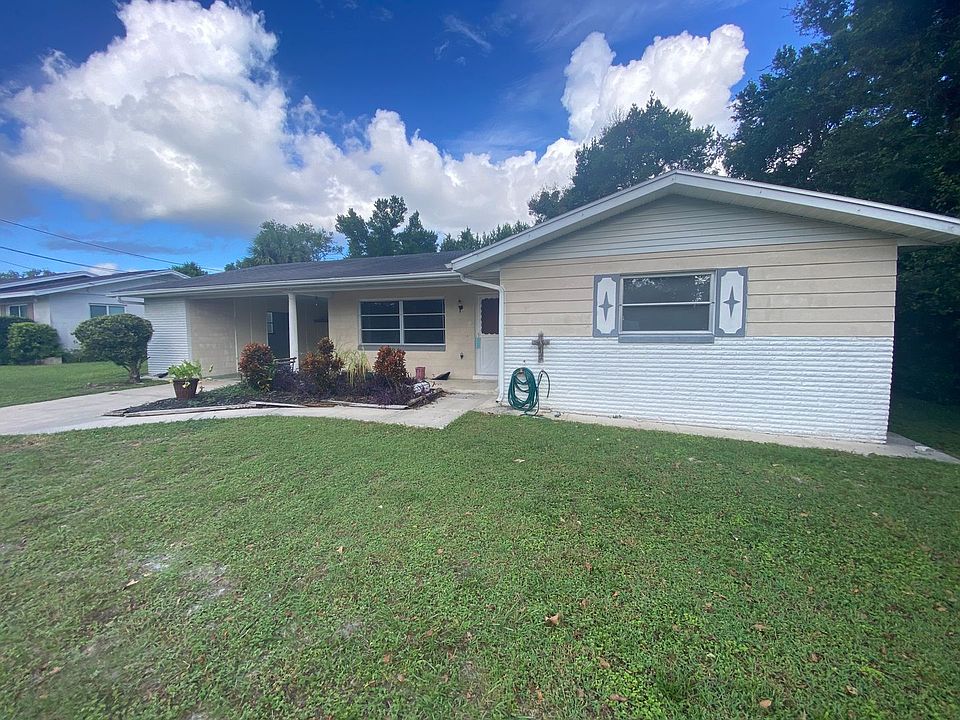 1st image of 2240 Poinsettia Dr
