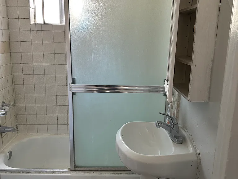 408 N Saint Louis St #410-1/2 — Photo 10