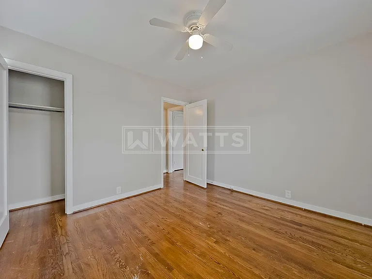 1905 Courtney Dr — Photo 9
