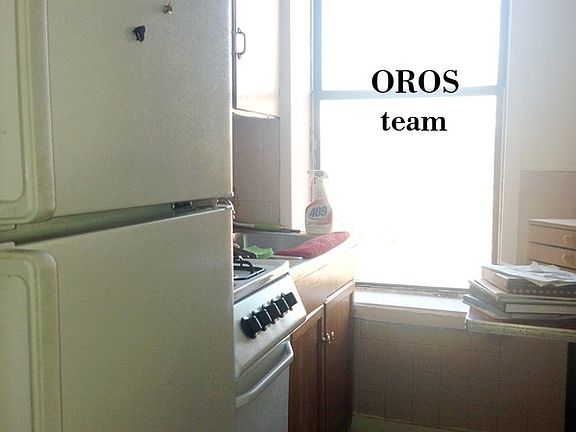 4th image of 125 Avenue D APT 4W