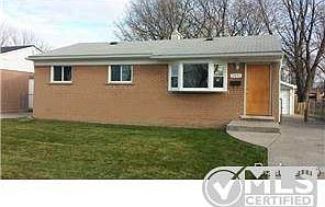1st image of 22935 Glenbrook St