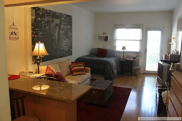 Rented by Bond New York | media 15
