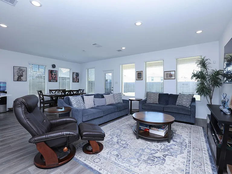 12332 Derby Royal Dr — Photo 20