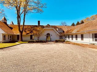 129 Katonahs Wood Rd, Bedford Hills, NY 10507