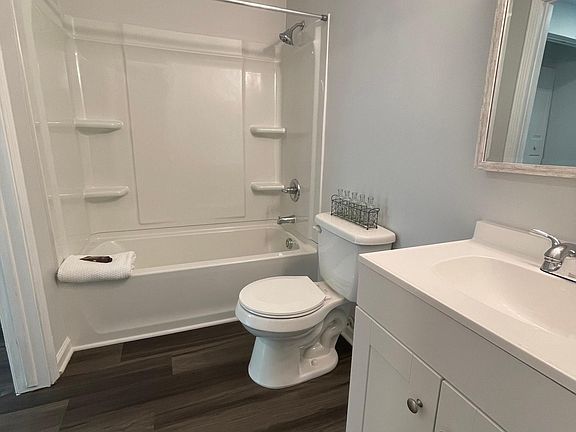 Upstairs bathroom