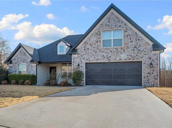 3951 Prince Philipe St, Springdale, AR 72764