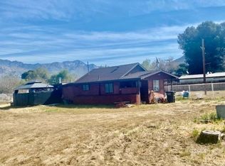 14067 Roberts Ln, Weldon, CA 93283