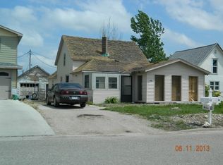 428 4th Ave, Wall, SD 57790