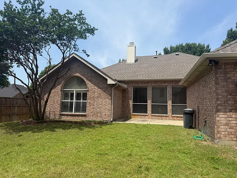 9200 Fairwood Ct — Photo 26