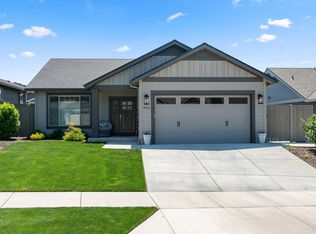 3952 Arizona Dr, Medford, OR