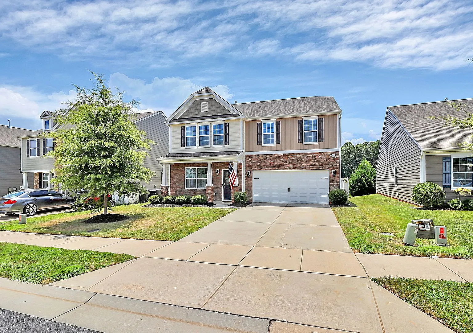 181 Atwater Landing Drive Professionally Managed by Select Real Estate Group — Photo 2