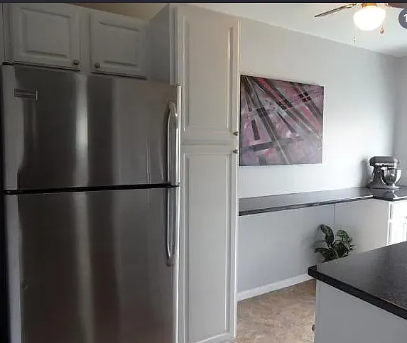 1 bed, 700 sqft, $1,850 — Photo 2