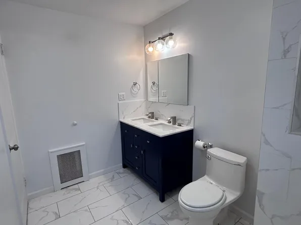 (undisclosed Address), Newark, NJ 07104