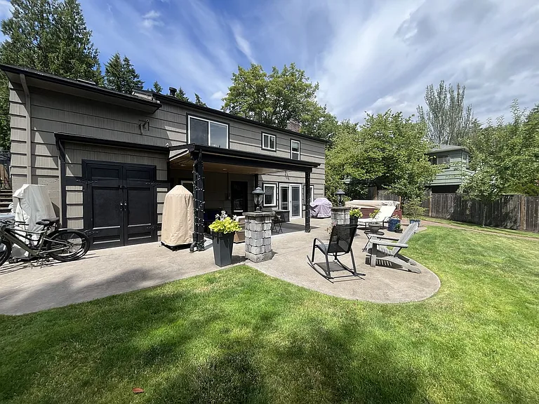 5106 SW Illinois St — Photo 23