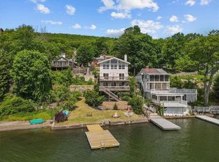 13 Lodge Dr, Greenwood Lake, NY 10925