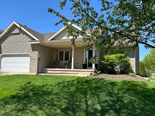 9402 Eagle Nest Ln Photo 1