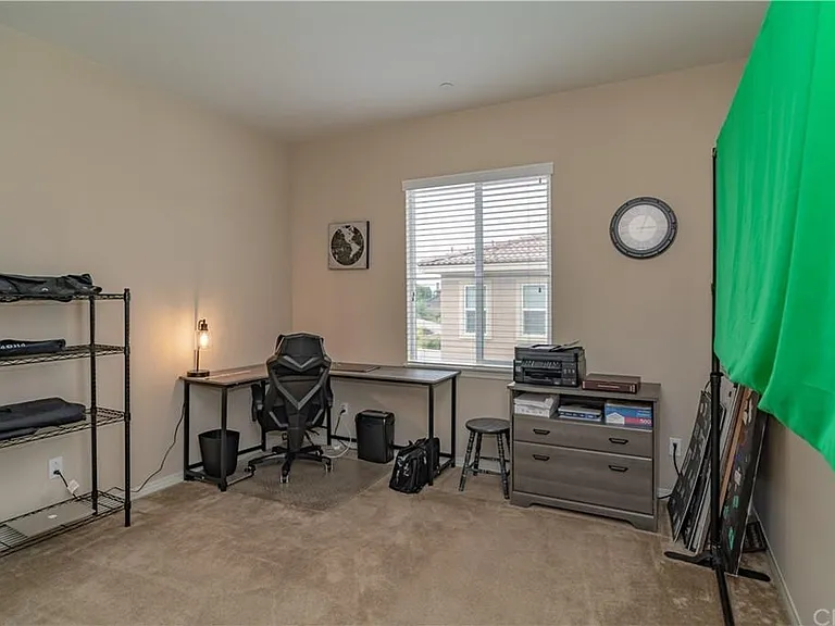 32561 Cherokee Rose St — Photo 18