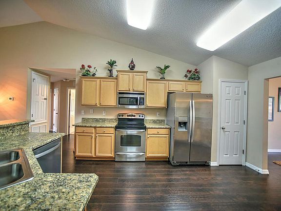 5th image of 109 Mableberry Ct