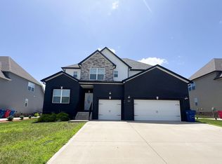 323 Bluebriar Trce, Clarksville, TN 37043