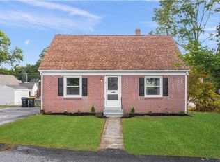 2 Bayou Dr, Smithfield, RI 02828