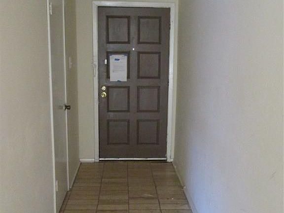 4th image of 19311 Hollowlog Dr