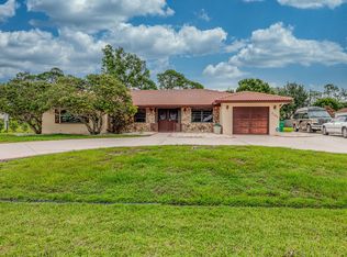 2165 SE Flanders Rd, Port Saint Lucie, FL 34952