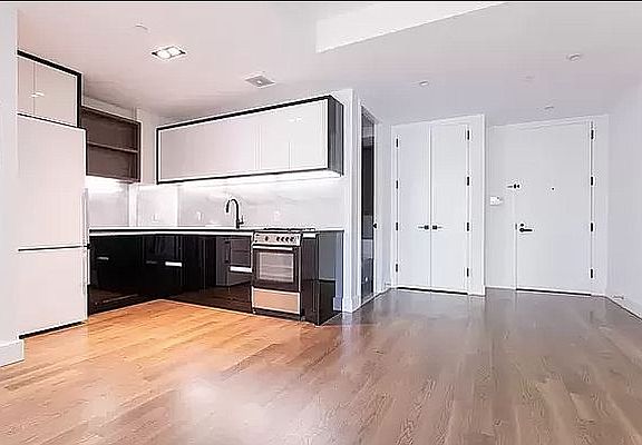 2nd image of 591 Ocean Pkwy #2G