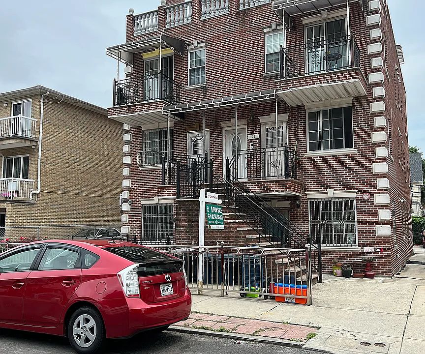 1st image of 69 Bay 20 St #3C