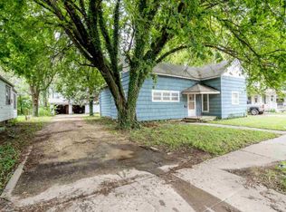 227 E Main St, Augusta, KS 67010