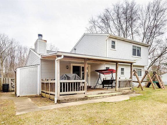 4th image of 5790 Meadowview St