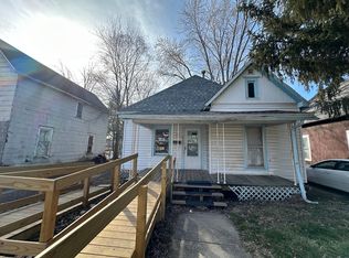 610 Harmon St, Danville, IL 61832