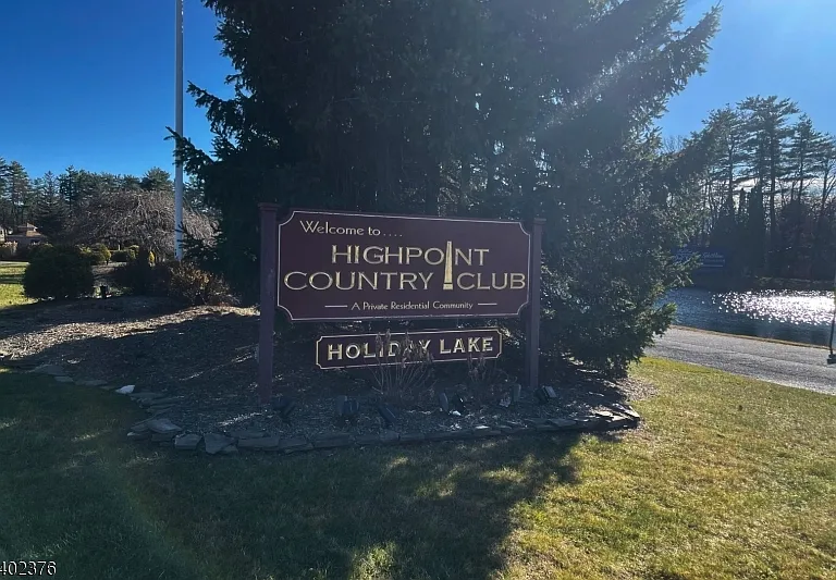 306F Lake Shr S #F — Photo 14