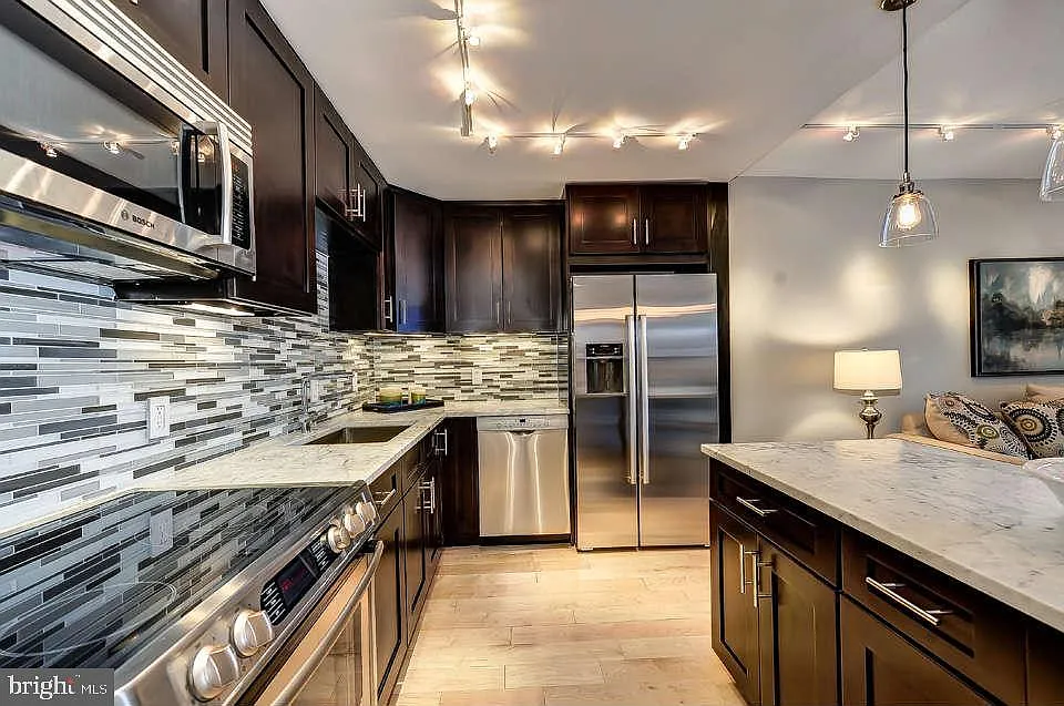 1 bed, 663 sqft, $2,600 — Photo 3