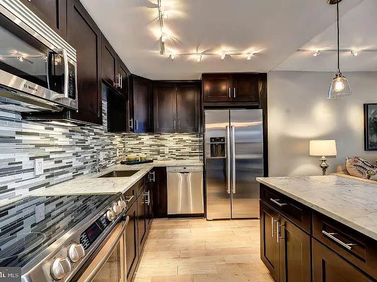 2141 Washington Cir NW #P-205 — Photo 3