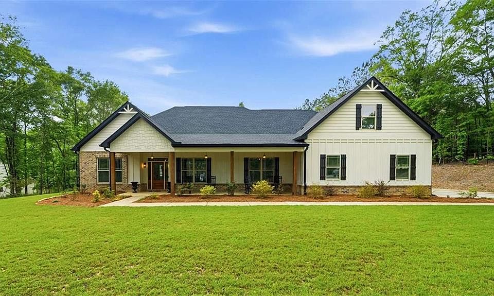 1st image of 14 Stratford Way