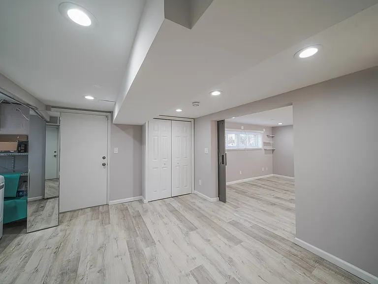 2303 Pinneberg Ave — Photo 23