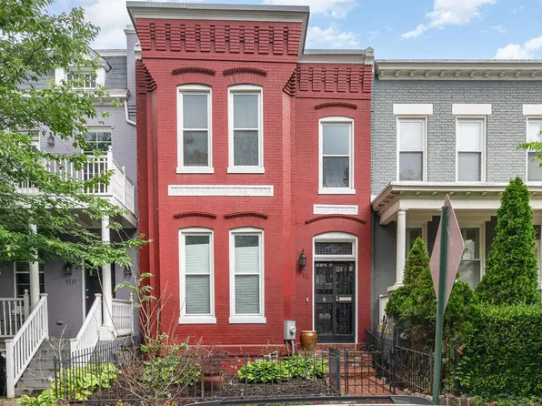 912 7th St NE, Washington, DC 20002