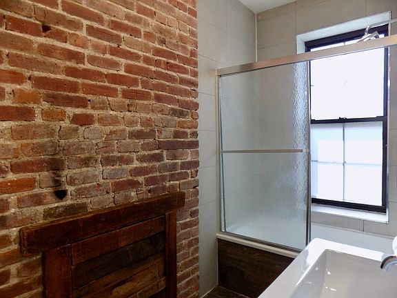 5th image of 266 Linden St #2BB