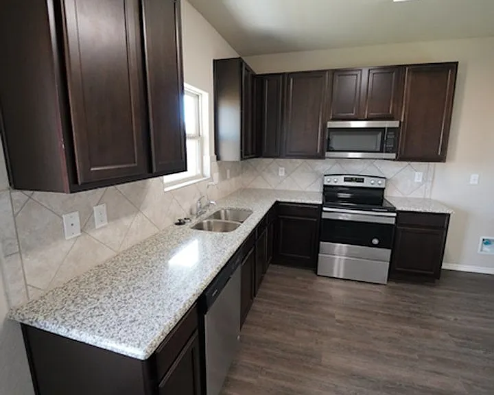745 Tupelo Tank Dr — Photo 16