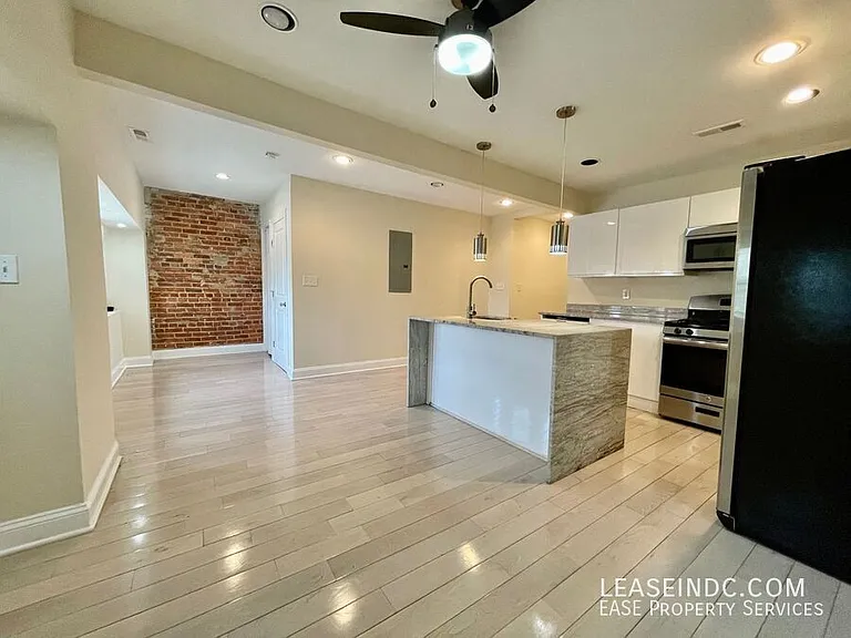 3646 New Hampshire Ave NW #4 — Photo 5