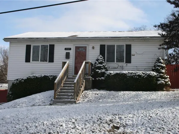 2507 N 32nd St, Saint Joseph, MO 64506