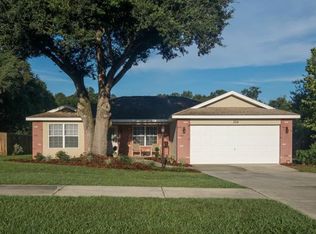304 Woodland Trl, Lady Lake, FL 32159