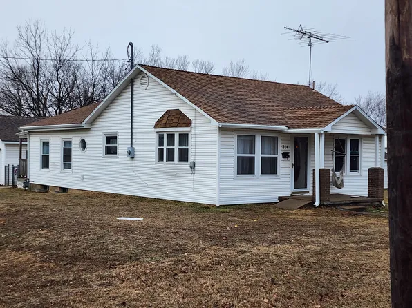 314 S Summer Street, El Dorado Springs, MO 64744