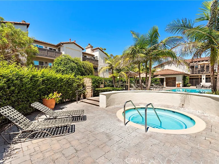 68 Corniche Dr #C — Photo 27