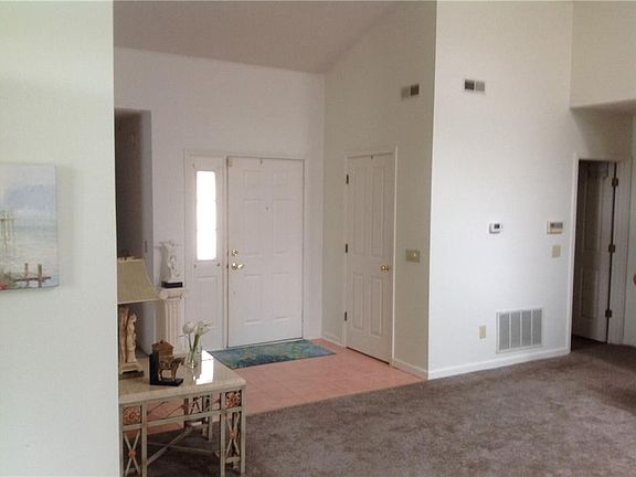 4th image of 6285 Chadworth Ct