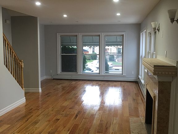 2nd image of 11022 156th St