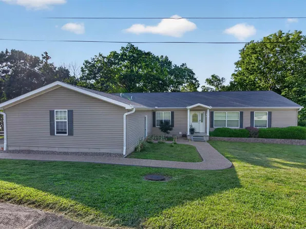 16475 Perch Way, Warsaw, MO 65355
