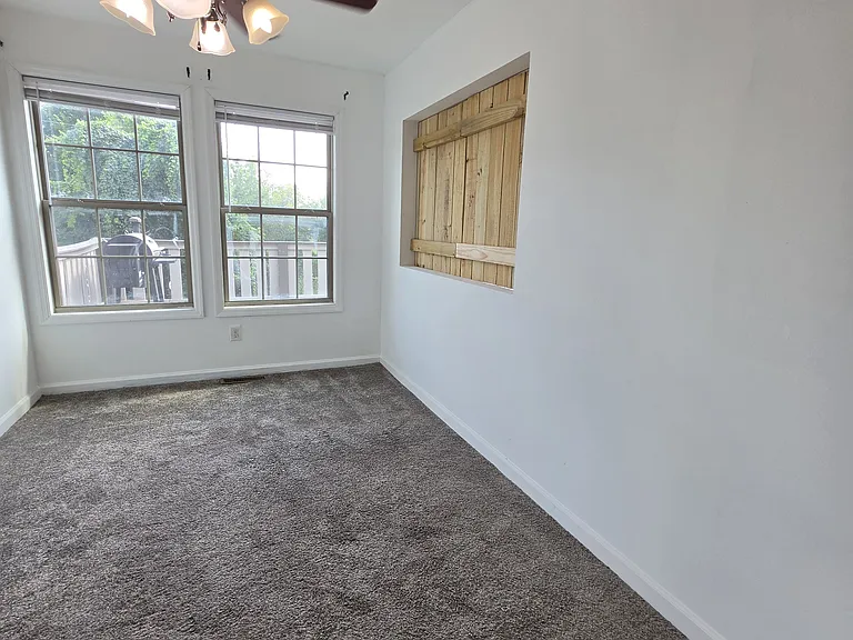 272 Percheron Dr — Photo 22